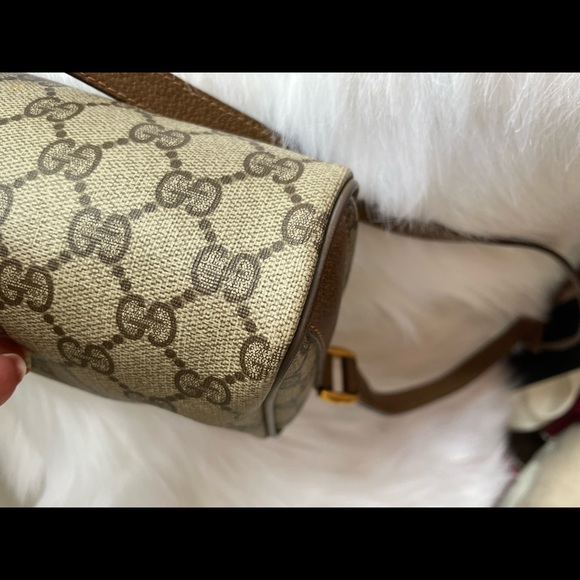 💕Vintage Gucci Crossbody - Picture 5 of 11